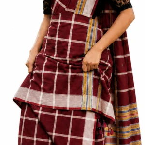 Women's maroon plain saree for traditional occasions